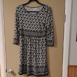 Max Studio Black and White Geometric Dress